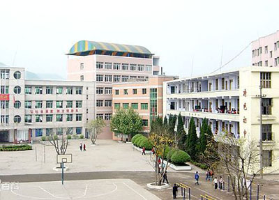 學校建筑1.jpg